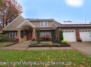 123 Carteret St, Staten Island, NY 10307