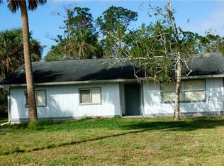 1875 21st St SW, Naples, FL 34117