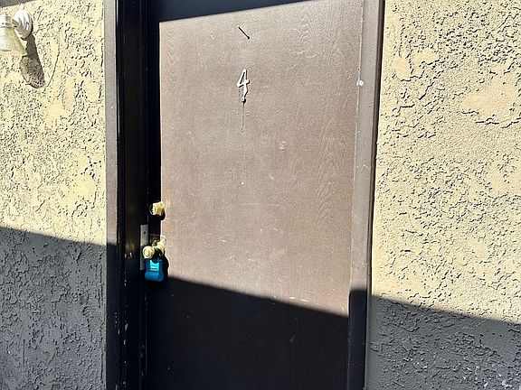 2nd image of 2710 McCulloch Blvd N APT 4