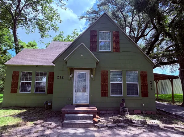 212 W Hunnicutt St #1, Baytown, TX 77520