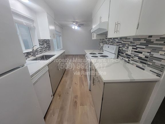 2nd image of 1817 W Cartmell St APT 202