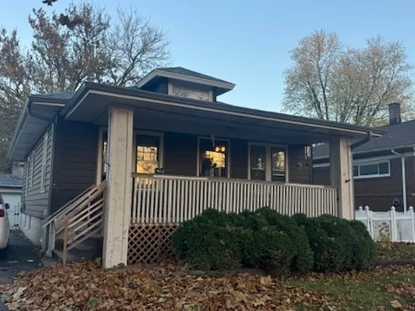 10 Manor Ct, Joliet, IL 60436