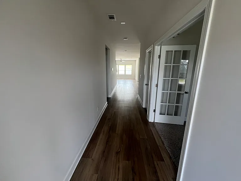 1095 Holland Ridge Way — Photo 7