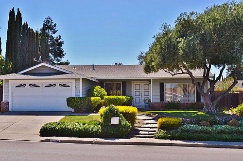 2nd image of 4246 Suzanne Dr