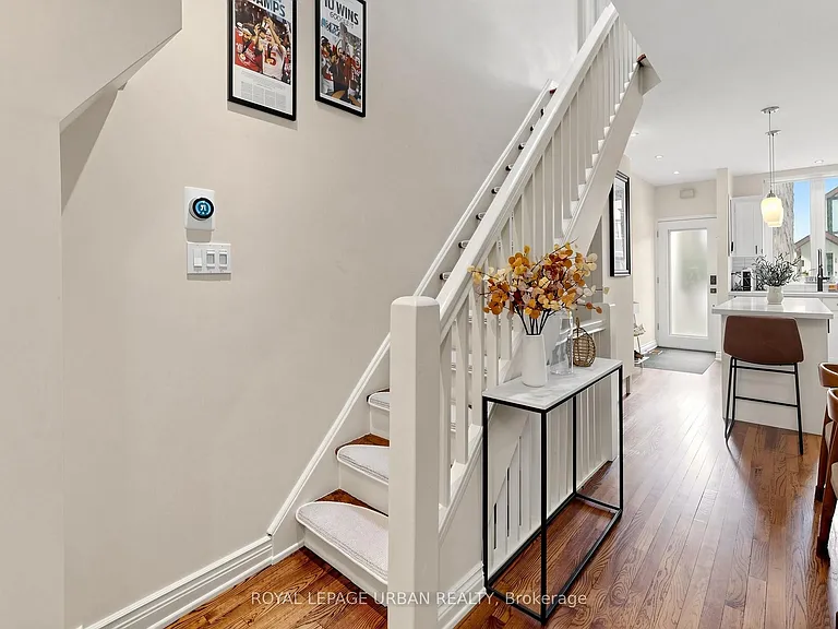 24 Cavell Ave — Photo 8