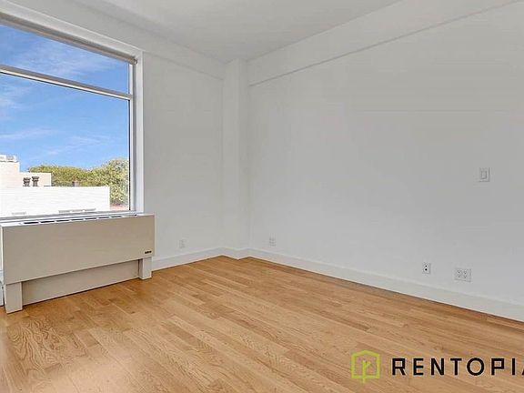 4th image of 411 Union Ave #412B