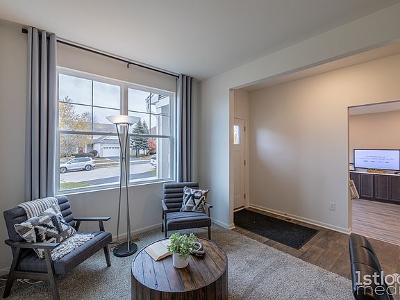 5th image of 10415 Whitney Pl