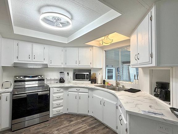 3rd image of 7328 Kings Dr