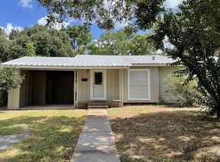 606 Marshall St, Rockdale, TX 76567