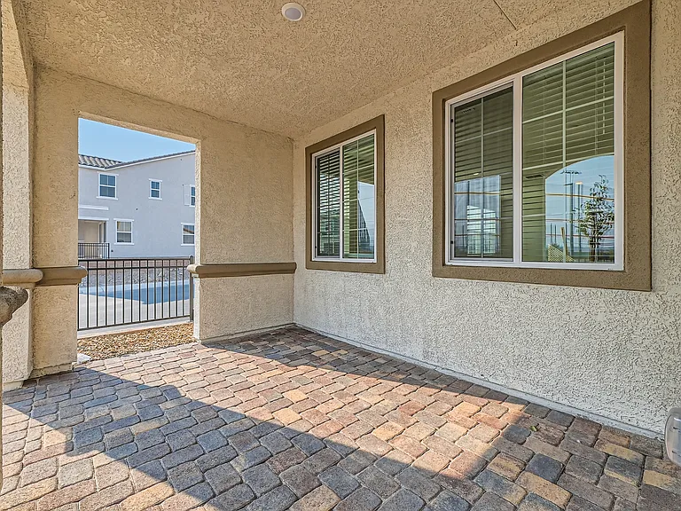 2777 Abrantes Pl — Photo 17
