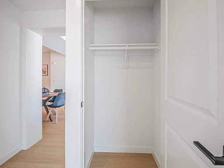 856 Gramercy Drive — Photo 57