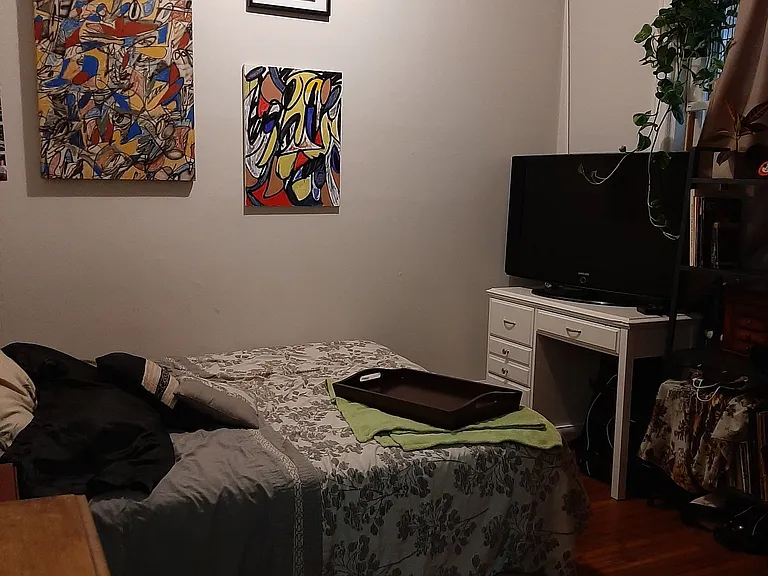 1242 College St #3 — Photo 7