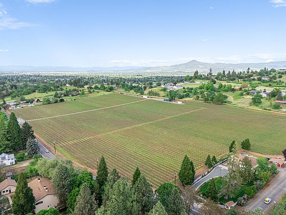 5th image of 2871 Griffin Creek Rd