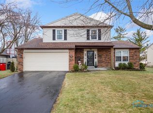 26668 Sheringham Rd, Perrysburg, OH 43551