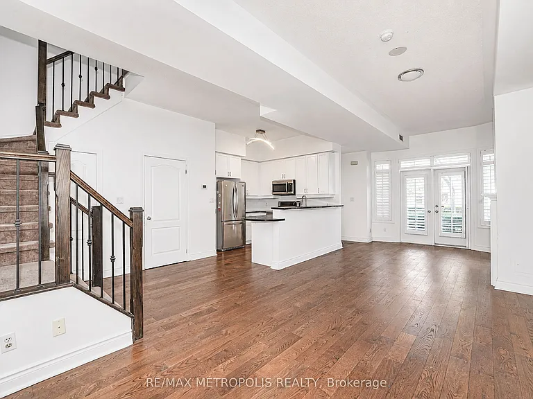 3 Rean Dr #Townhouse 13 — Photo 15