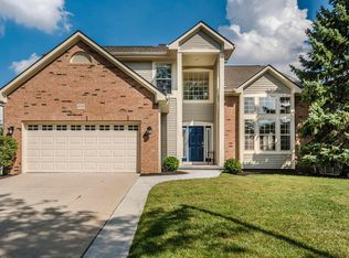 1008 Karlslyle Dr, Columbus, OH
