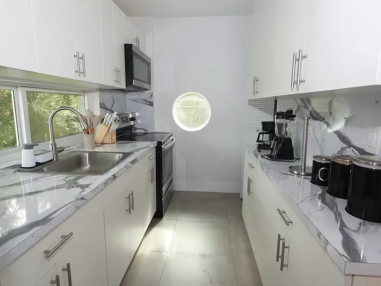 645 Palmetto Dr #5 — Photo 6