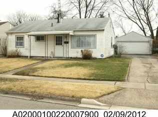 36 Rossmore Dr, Fairborn, OH 45324