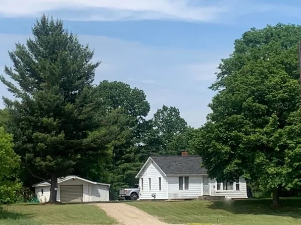 8196 Ludington Dr, Lake, MI 48632