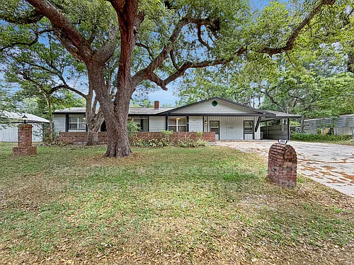 1053 Spring Garden St Photo 1