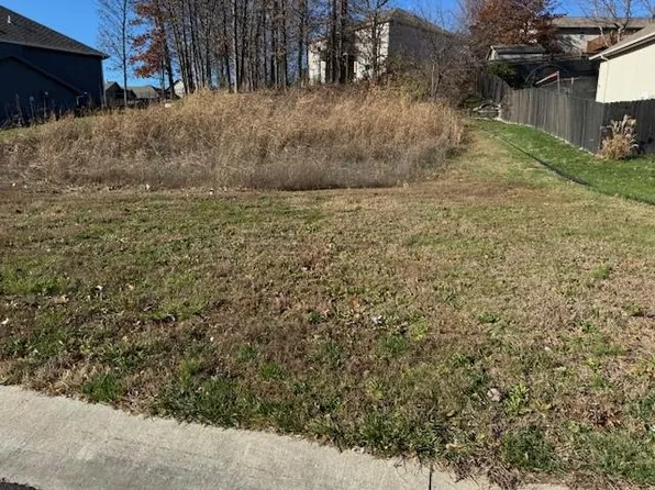 3534 N 112th Ter, Kansas City, KS 66109