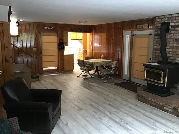 2nd image of 1253 Ponderosa Way