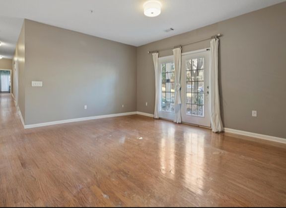 4th image of 202 McKenna Cir