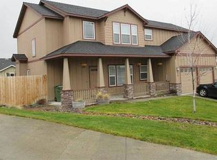 410 NE Petal Ct, Madras, OR 97741