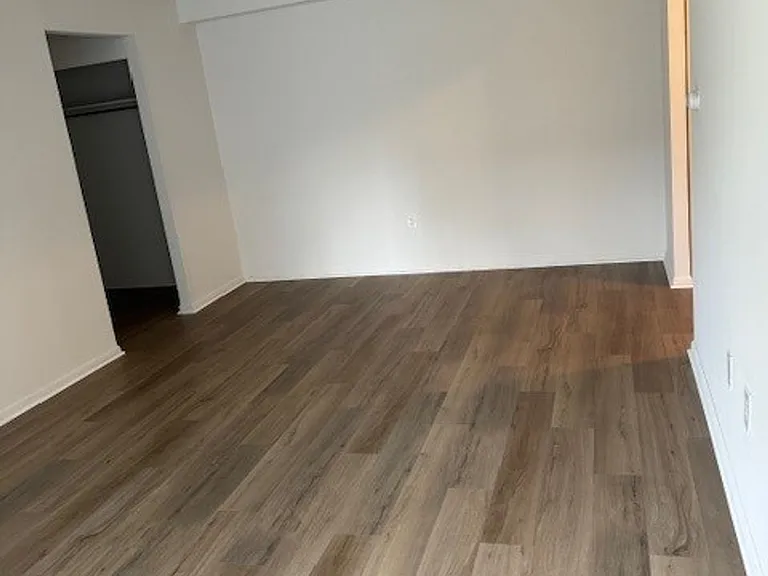 2132 Pennsylvania Ave — Photo 50