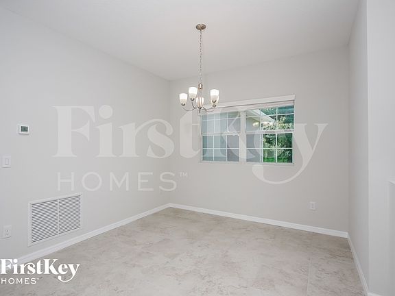 4th image of 3462 Worthington Ave