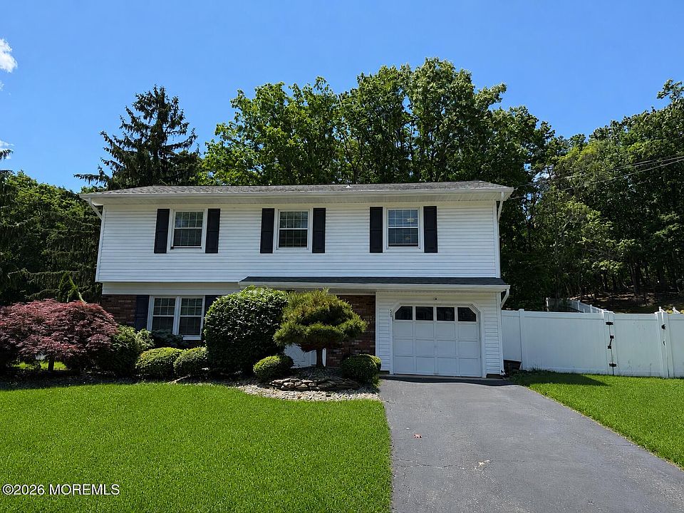 1st image of 58 Newbury Road