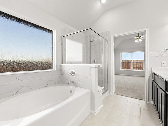4th image of 1436 Fox Glen Trl