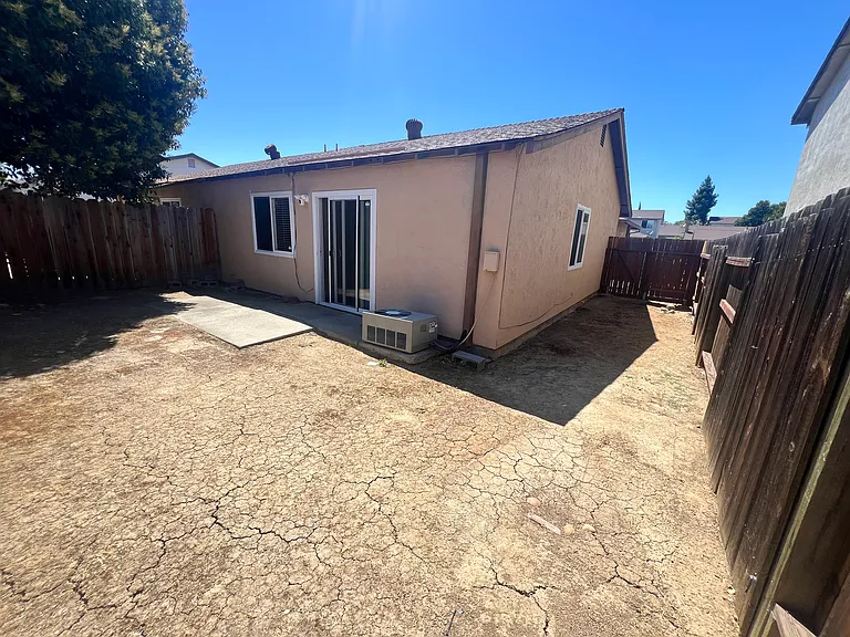 2313 Mandarin Way — Photo 15