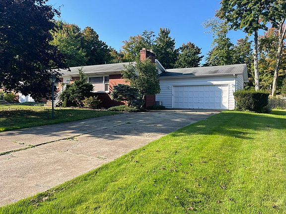 4th image of 3720-3722 Imperial Dr