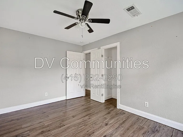 3315 Bond St — Photo 34