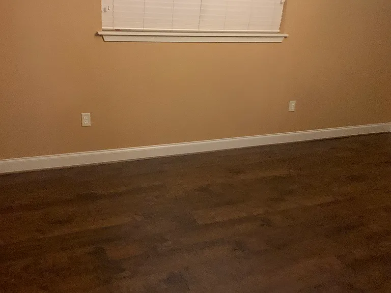 516 Susan Dr — Photo 10