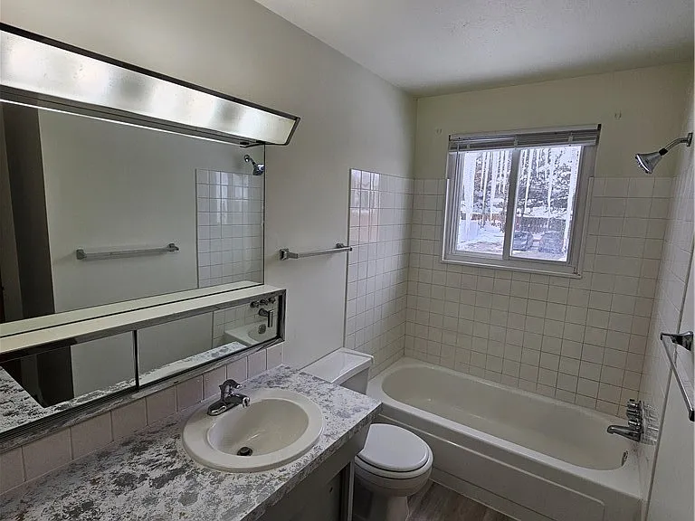 111 Sprague Rd — Photo 10