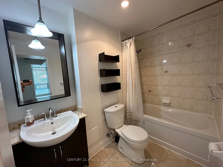 31 Olive Ave #210 — Photo 10