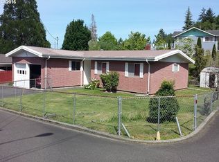 3122 Maple Dr, Reedsport, OR 97467