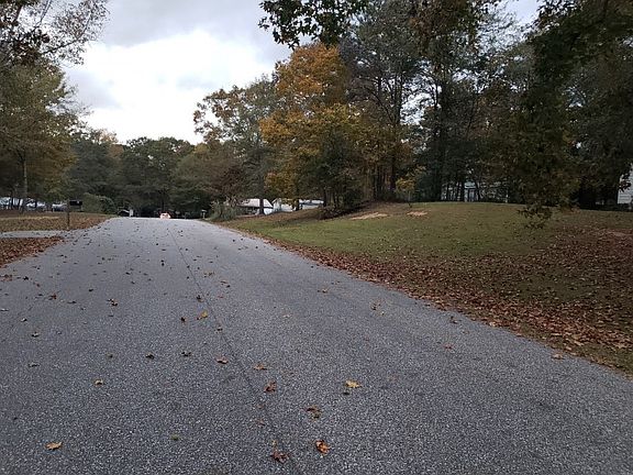 5th image of 223 Lee Road 697 #78