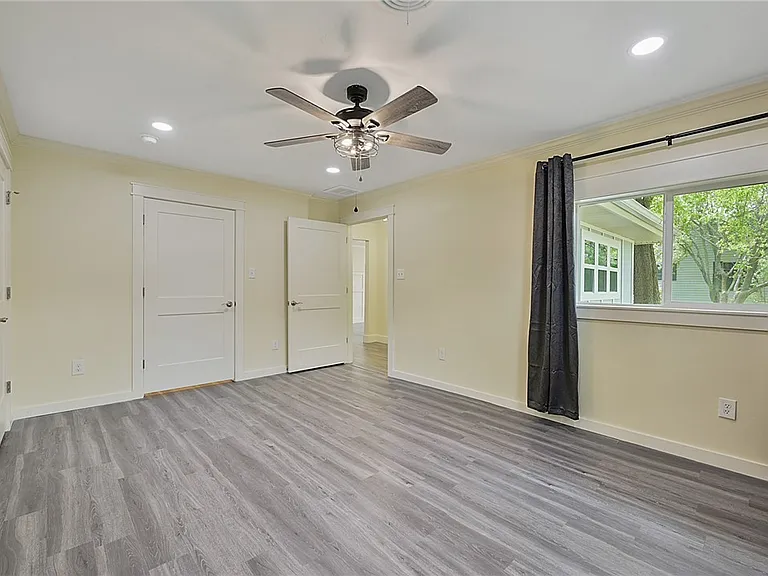 741 Garden Acres Blvd — Photo 8