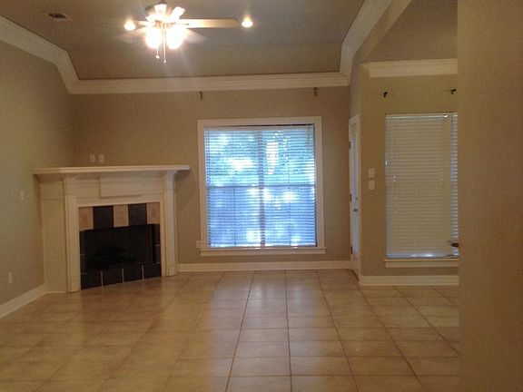 2nd image of 1112 Pelican Creek Dr
