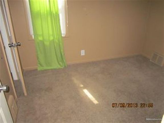 5th image of 19300 Kingsville St