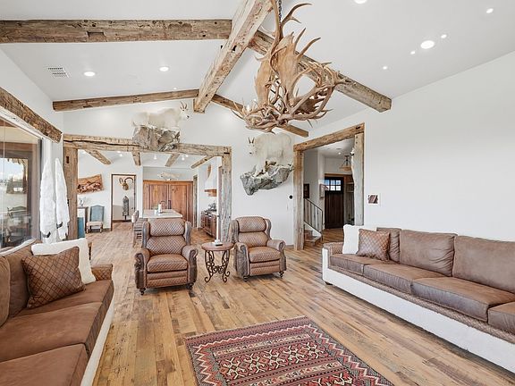 5th image of 1673 Scenic Dr Unit 301