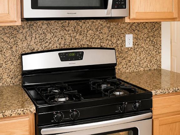 4th image of 8400 Adagio Way