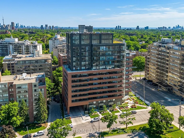 2525 Bathurst St #310 — Photo 3