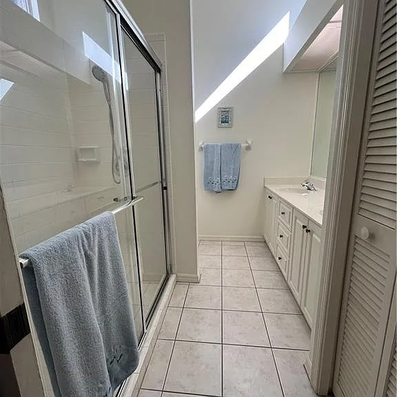 816 Belville Blvd — Photo 17