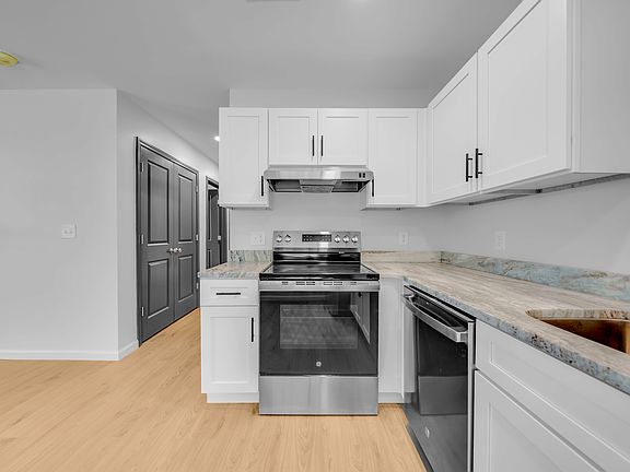 5th image of 122 N East Ave #C