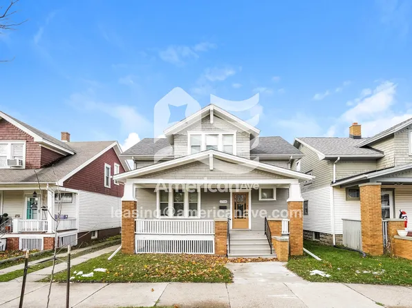 1704 Flett Ave, Racine, WI 53405