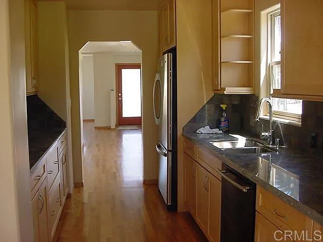 4667 Del Monte Ave — Photo 6